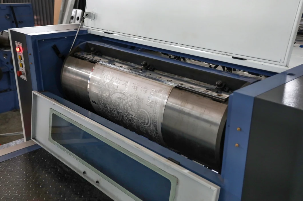 Machine gravante en refief micro Yw-102f