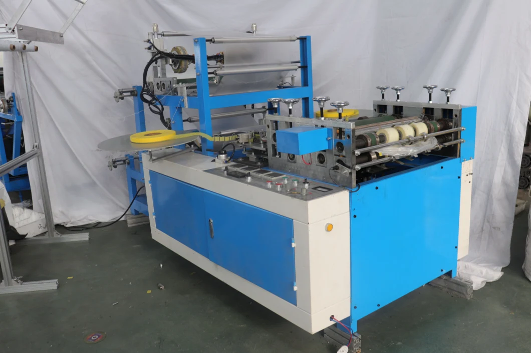 Douille jetable faisant la machine 1