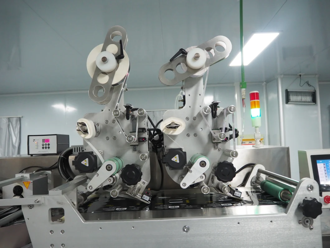 Chiffon humide à grande vitesse complètement automatique de la fabrication chinoise 10-30 PCS/Pack faisant la machine