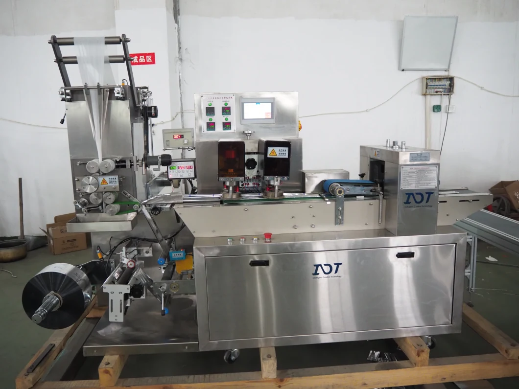Full Auto à grande vitesse machine à emballer de Min Single Medical Wet Wipes de 370 paquets