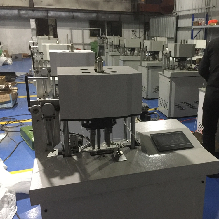 boucle de l'oreille 2600W faisant la machine 0