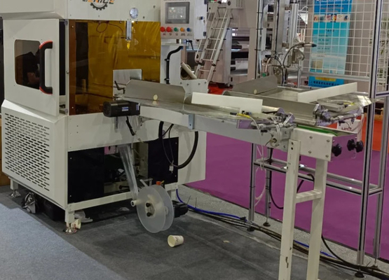 Machine à emballer en plastique jetable complètement automatique de tasse de papier