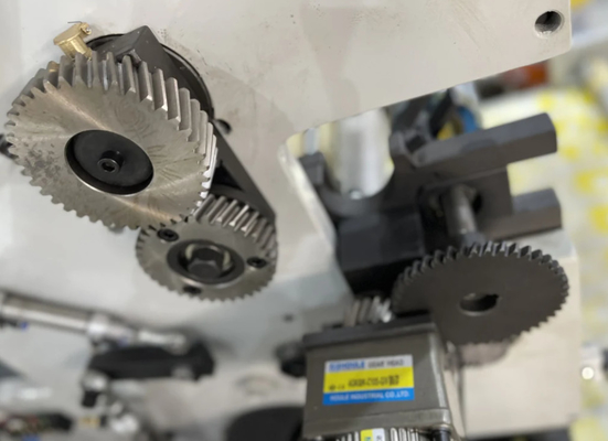 La machine d'impression Flexo d'étiquette d'autocollant de papier de petit pain de 1 couleur utilise le dessiccateur d'IR et le dissolvant d'encre