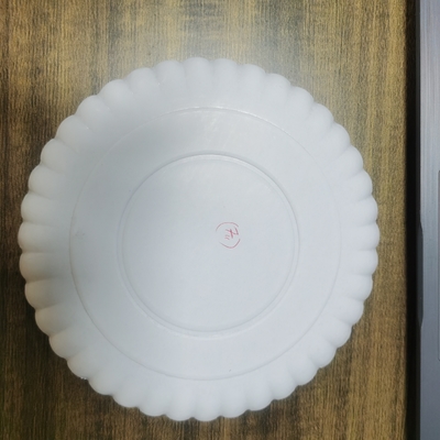 matériel différent d'assiette creuse de papier colorée différente de forme de machine de plaque à papier de conception avec le film en enduisant le pe de pla