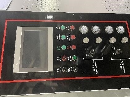 Rebobineuse à refendre HJ-C2000-III avec composants PLC pour un diamètre de 600 mm et une vitesse de 450 m/min