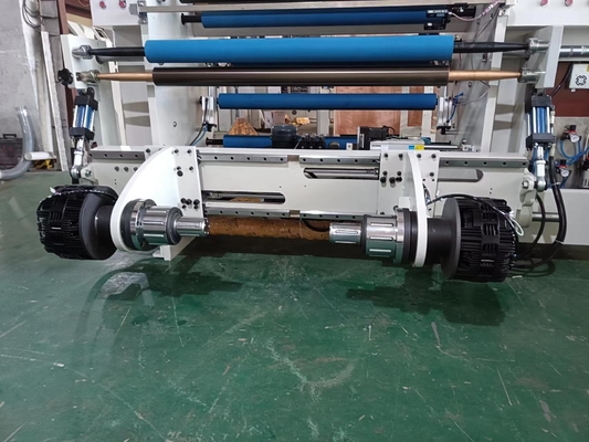 Rebobineuse à refendre HJ-C2000-III avec composants PLC pour un diamètre de 600 mm et une vitesse de 450 m/min