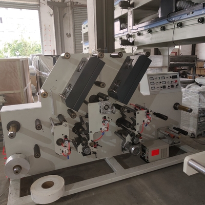 Machine d'impression Flexo à grande vitesse pour une efficacité maximale, la couleur d'impression est blanche, ruban adhésif, papier Kraft, encre
