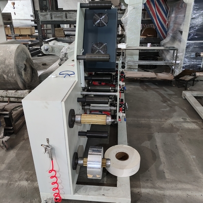 Machine d'impression Flexo à grande vitesse pour une efficacité maximale, la couleur d'impression est blanche, ruban adhésif, papier Kraft, encre