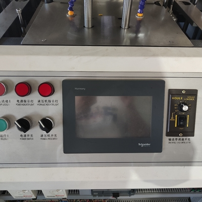 Procédé adhésif de gamelle de carton de fonte chaude jetable de machine