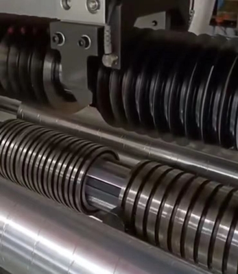découpeuse Rewinder 30g/M2~350g/M2 à grande vitesse de bande de 1350mm