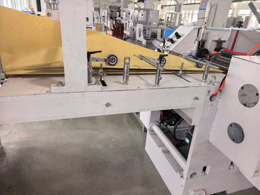 Imprimante CMYK Flexo, machine à fabriquer des sacs à papier 50 Hz 60 Hz, alimentation, puissance totale 15 kW, adaptée aux emballages à grande échelle