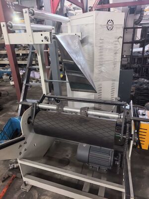 Système de contrôle d'écran tactile PLC Équipement d'extrudeuse de film de polyéthylène avec tête de filière de 80-180 mm