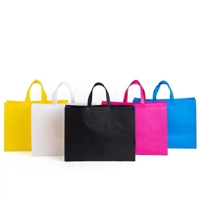 Sac non tissé automatique de T-shirt faisant les PCs Thickness#40-90 de la machine 18-90MM/sac minimum de T-shirt faisant la machine 1200mm 18-90mm