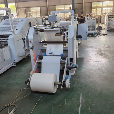 La machine de sac de papier d'alimentation de petit pain HJ-200 avec le revêtement Control#Square de défense aérien basent le papier Carry Bag Making Machine 80-200m